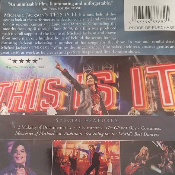 Michael Jackson’s This Is It DVD 2009 King of Pop Concert Documentary - Picture 4 of 5